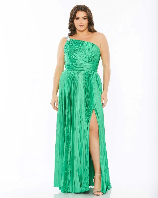 women sexy dresses with feather - adorned collarsMac Duggal 77005 Fabulouss Plus Size Long Formal Prom Dress women sexy dresses with feather - adorned collarsMac Duggal 77005 Fabulouss Plus Size Long Formal Prom Dress