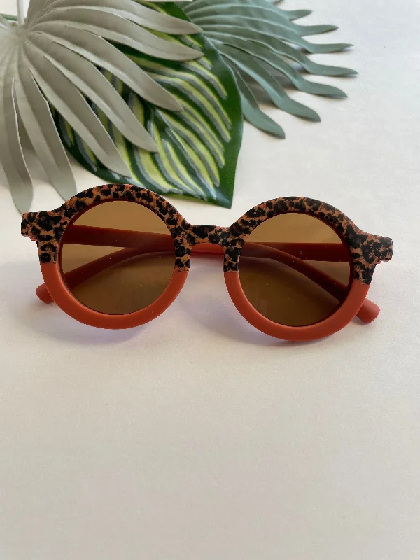 High - Neck Bodysuits for a Modest and Sophisticated LookRound Two Tone Cheetah Sunglasses - Rust High - Neck Bodysuits for a Modest and Sophisticated LookRound Two Tone Cheetah Sunglasses - Rust