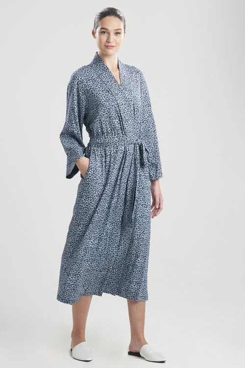 Leo-Printed Cozy Knit Robe