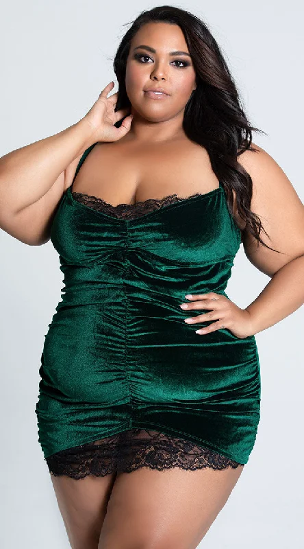 Plus Size Very Loved Velvet Chemise