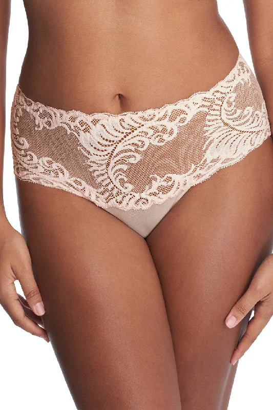 thong - style women briefs for a minimal - coverage optionFeathers Girl Brief