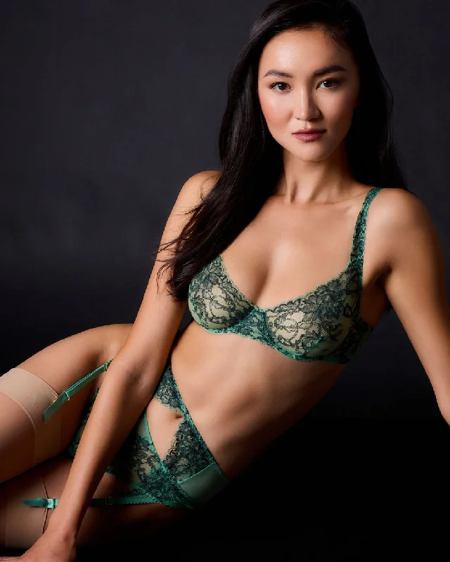 seamless women lingerie for a smooth appearanceChloe Demi Bra