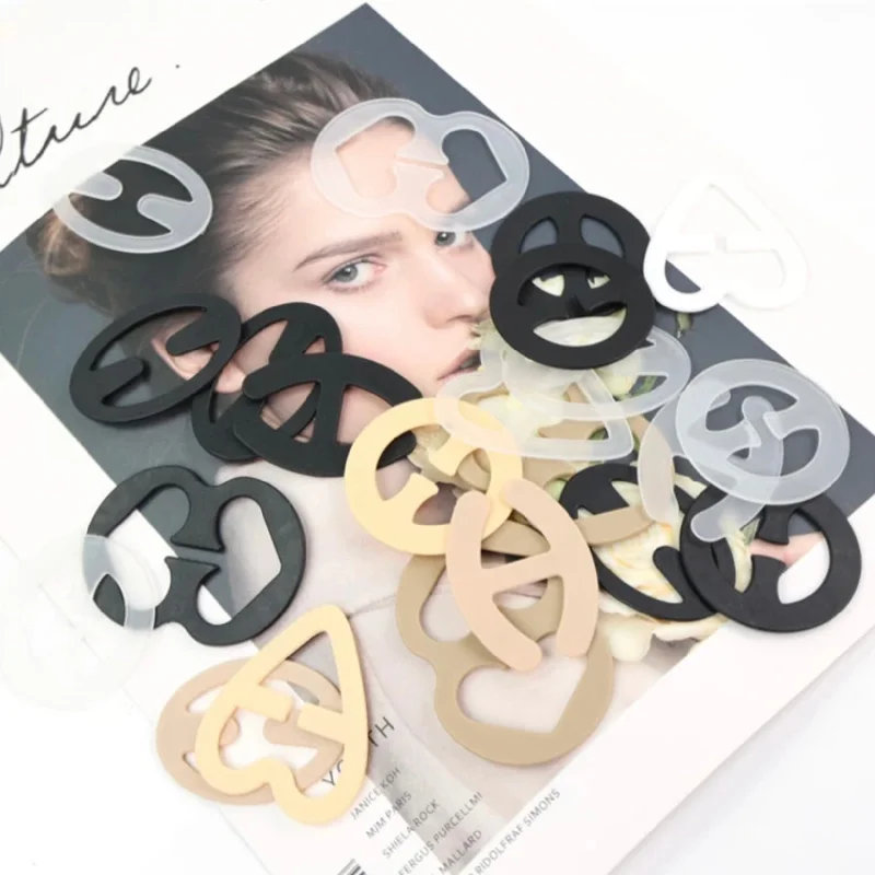 Bra with anti - bacterial properties for a hygienic fit About the Bra - Bra Accessories Bra Clips - Multi Bra with anti - bacterial properties for a hygienic fit About the Bra - Bra Accessories Bra Clips - Multi