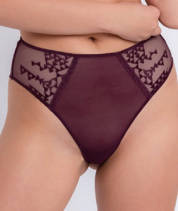 Bra with a plunge neckline for low - cut tops Curvy Kate Centre Stage Deep Thong - Fig Purple Bra with a plunge neckline for low - cut tops Curvy Kate Centre Stage Deep Thong - Fig Purple