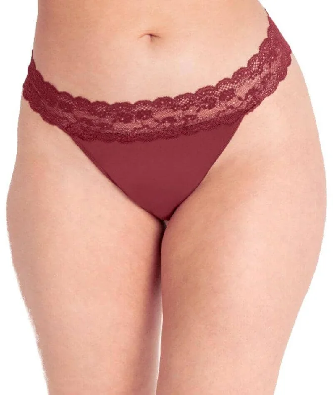 Underwire bras for enhanced support and shaping Curvy Kate Twice the Fun Reversible Thong - Oxblood/Black Underwire bras for enhanced support and shaping Curvy Kate Twice the Fun Reversible Thong - Oxblood/Black