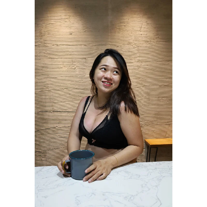 Bra with moisture - wicking lining for sweaty situations Dearie & Co 【Correction Bra】Diorlynn Bra with moisture - wicking lining for sweaty situations Dearie & Co 【Correction Bra】Diorlynn