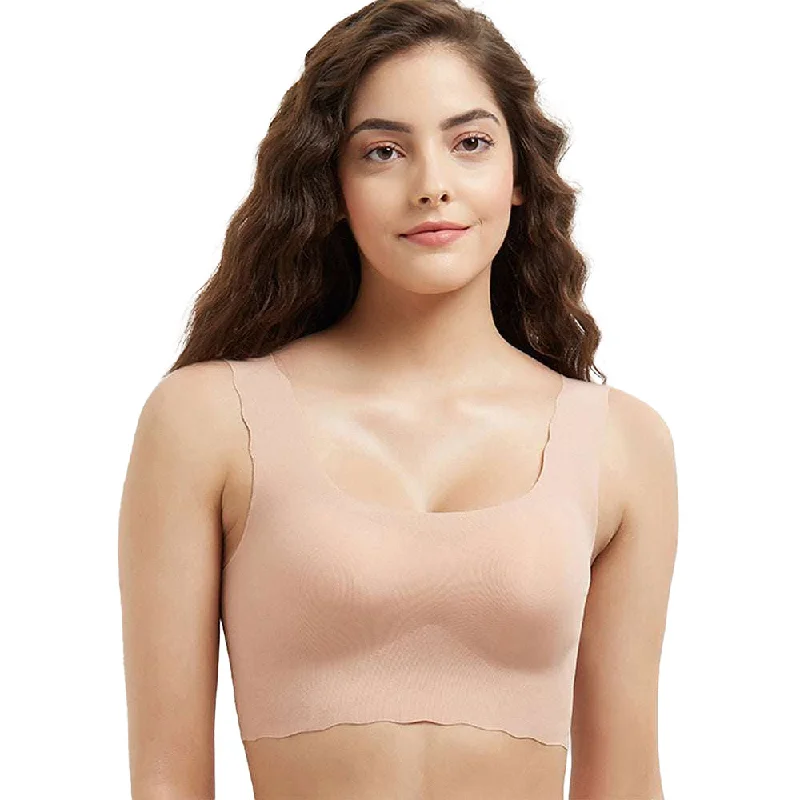 Bra with moisture - wicking lining for sweaty situations Gococi Padded Non-wired Full Cup Everyday Wear Full coverage T-Shirt Bra - Beige Bra with moisture - wicking lining for sweaty situations Gococi Padded Non-wired Full Cup Everyday Wear Full coverage T-Shirt Bra - Beige