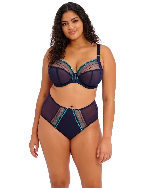 Bra with a satin finish for a luxurious look Matilda Underwire Plunge Bra in Siren Song Bra with a satin finish for a luxurious look Matilda Underwire Plunge Bra in Siren Song