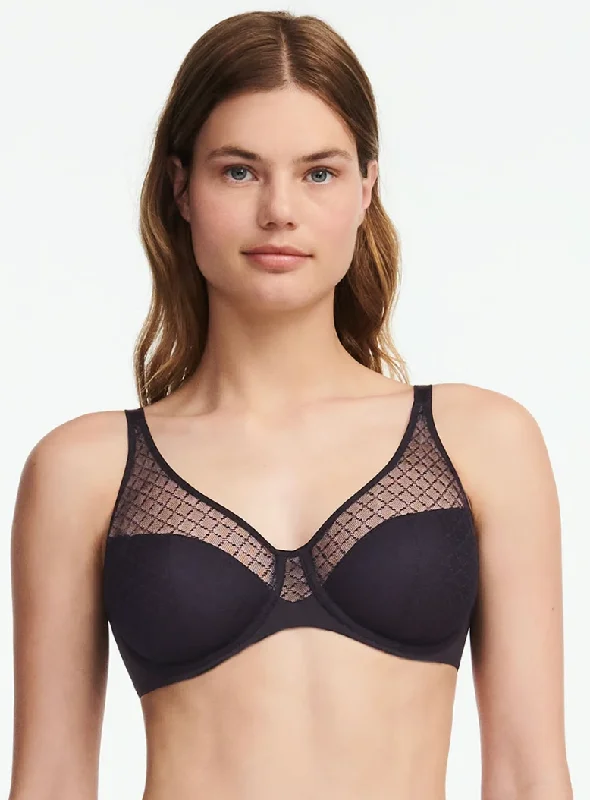 Bra with a plus - size wireless option for comfort​ Norah Chic Underwire Bra BLACK