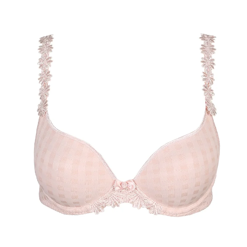 Bra with a mesh panel for added breathability Marie Jo Avero Plunge Bra Pearly Pink 0100416 Bra with a mesh panel for added breathability Marie Jo Avero Plunge Bra Pearly Pink 0100416
