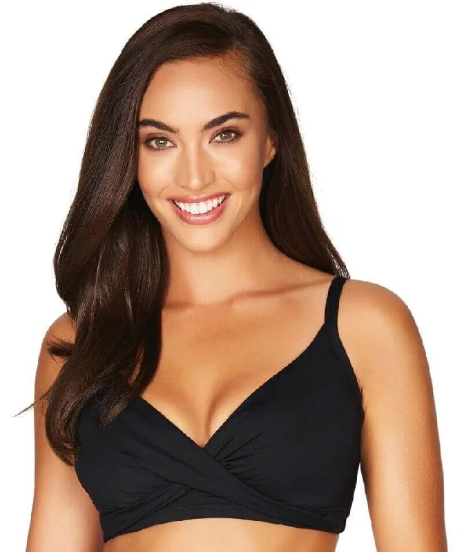 Bra with a wire - free band for a more comfortable underbust area Sea Level Essentials Twist Front DD-E Cup Bikini Top - Black Bra with a wire - free band for a more comfortable underbust area Sea Level Essentials Twist Front DD-E Cup Bikini Top - Black