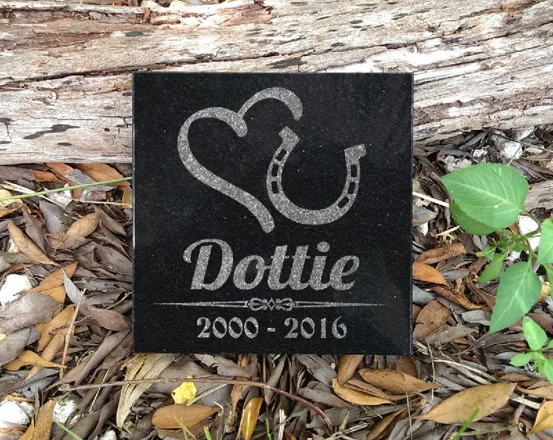 Pink stockings for a sweet and feminine appealHorseshoe with Heart | Memorial Plaque Pink stockings for a sweet and feminine appealHorseshoe with Heart | Memorial Plaque
