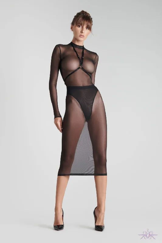 Burgundy stockings for a rich and elegant colorMaison Close Corps a Corps Sheer Dress with Harness Burgundy stockings for a rich and elegant colorMaison Close Corps a Corps Sheer Dress with Harness