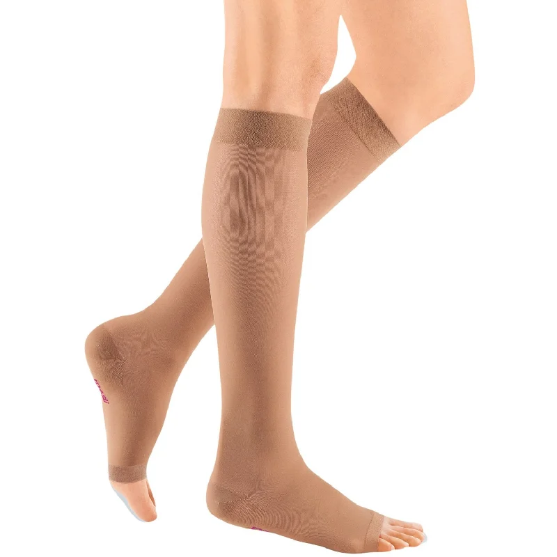Women's argyle - patterned thigh - high socksMediven Sheer & Soft Women's Knee High 30-40 mmHg, Open Toe Women's argyle - patterned thigh - high socksMediven Sheer & Soft Women's Knee High 30-40 mmHg, Open Toe